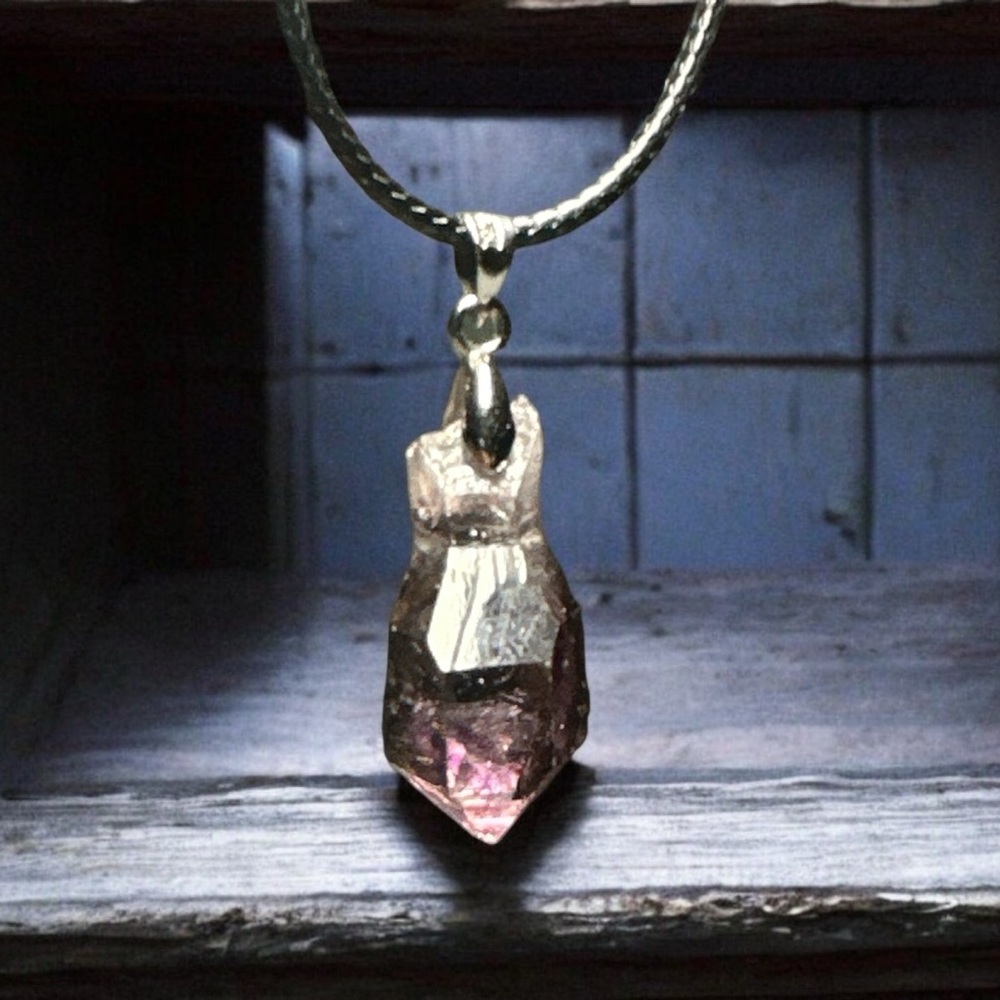 Beautiful Amethyst Point Necklace